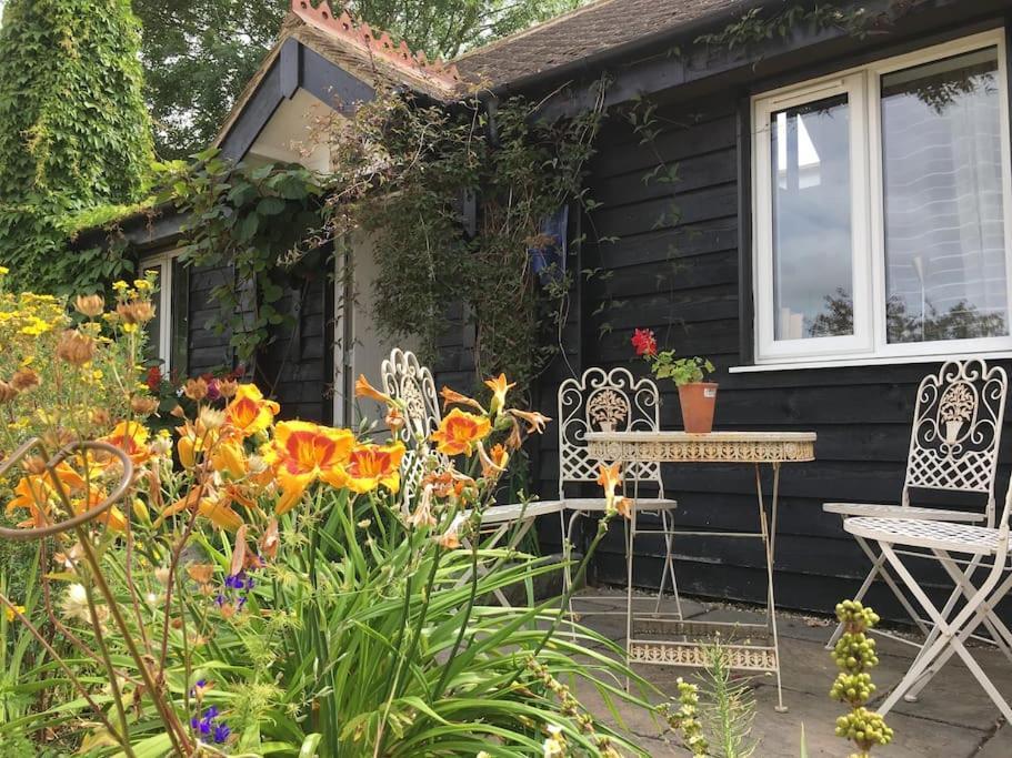 Willow Cottage In Idyllic Location Harrietsham Zewnętrze zdjęcie